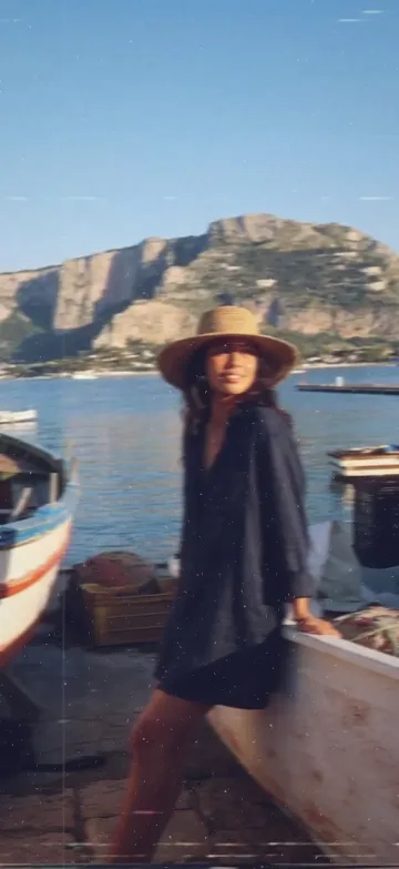 A frame developed through the 16mm camera